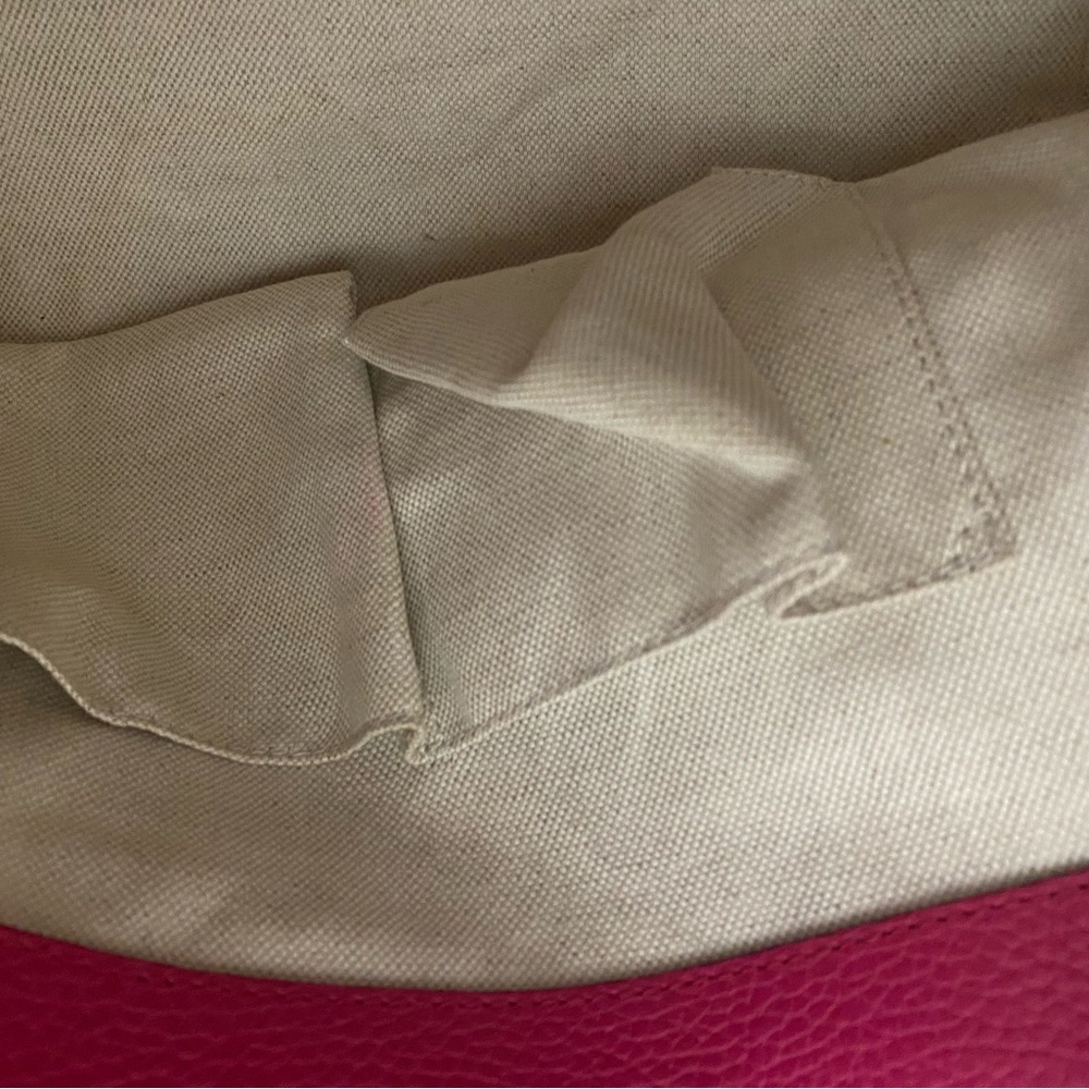 Gucci Tote - Picture 12 of 12